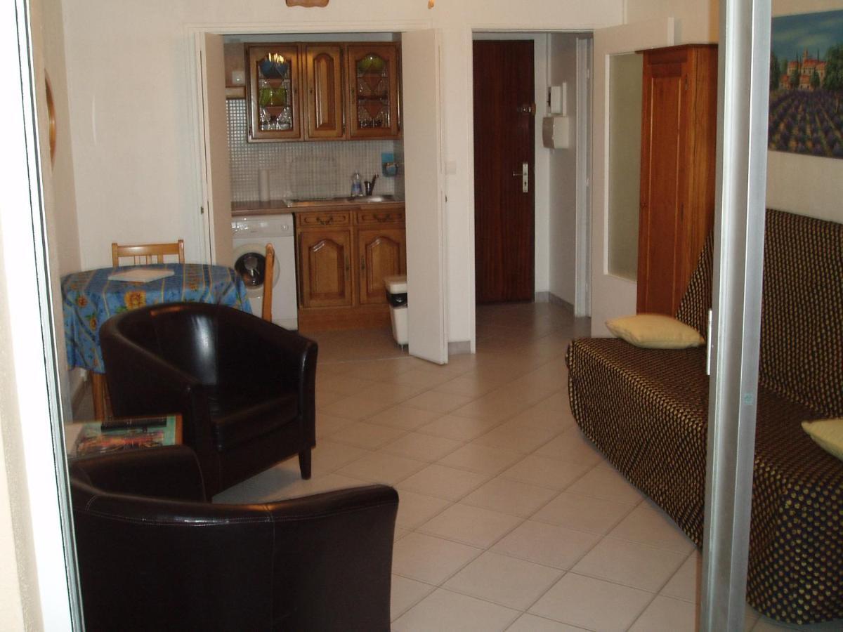 Studio 150 M De La Mer Six-Fours-les-Plages Exterior foto
